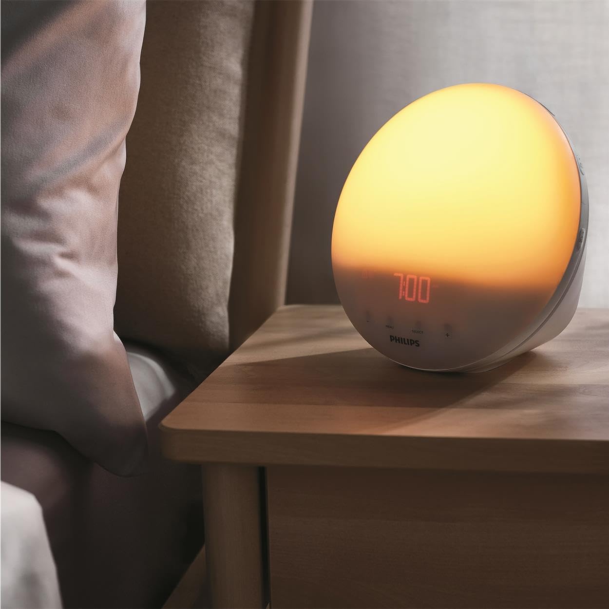 Philips Wake-up Light, simulation de lever de soleil coloré, 20 intensités lumineuses, 7 sons naturels, lumière de minuit (modèle HF3531/01) 